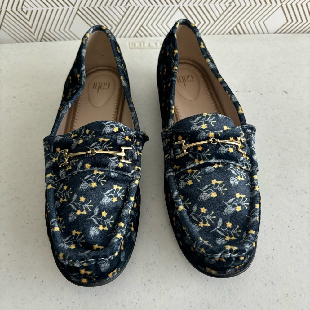 CAbi navy floral velvet loafers style 6005 size 9